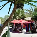 Zecamping 4 Etoiles Parc Aquatique Hammam Et Restaurant Йер