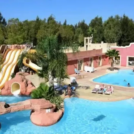 Camping 4 étoiles - Parc aquatique - eebaha Hyères