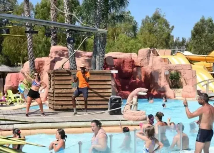 Zecamping 4 Etoiles Parc Aquatique Hammam Et Restaurant Kemping *